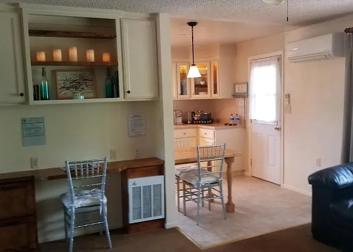 Becky\'S Condo